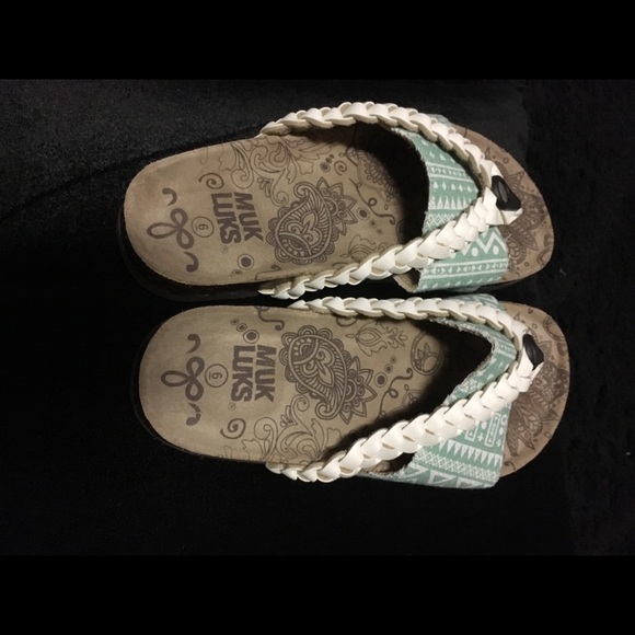 NWOT Muk Luk Blue Slip On Sandals - Picture 5 of 6